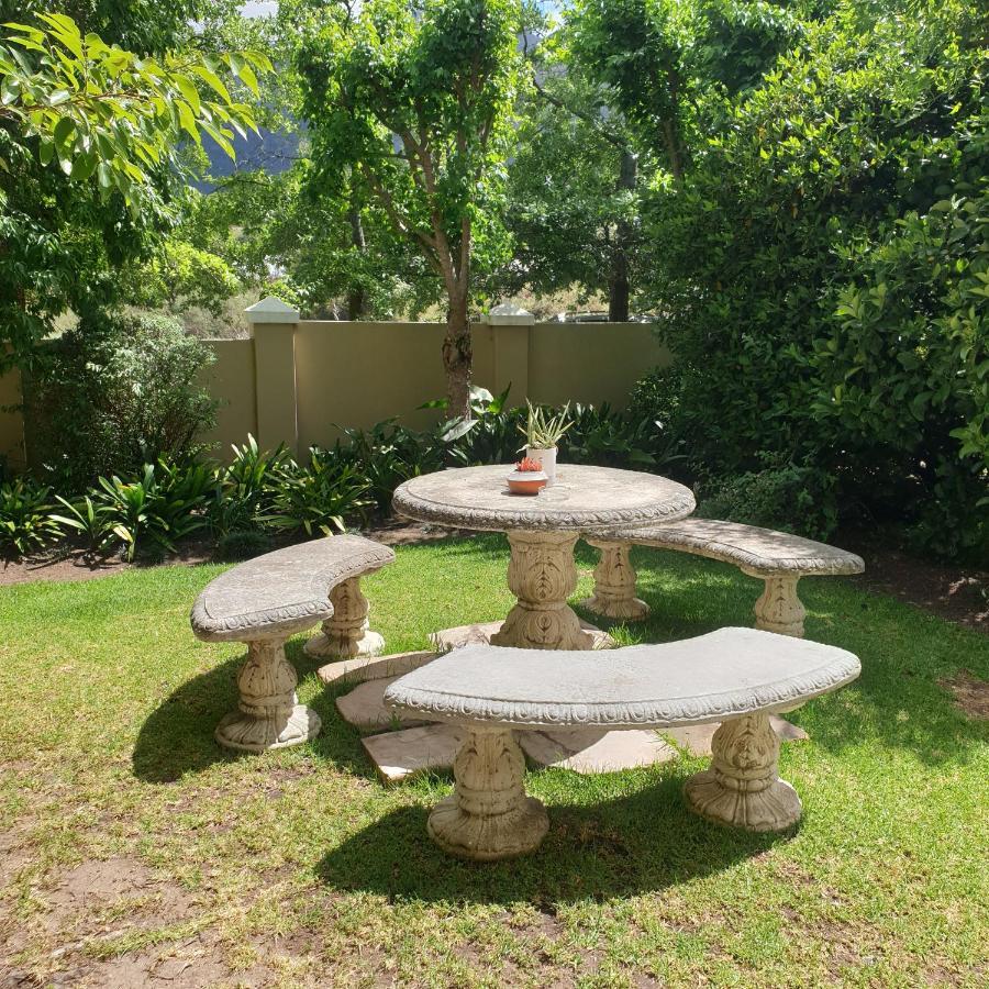 Garlick House Bed & Breakfast ฟรันเชิค ภายนอก รูปภาพ